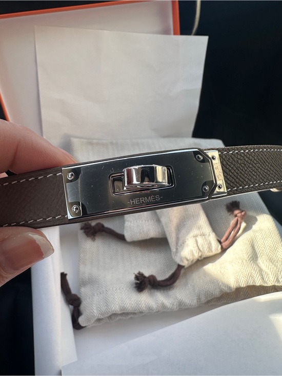 Hermes Accessories - BNWT HERMES KELLY ETOUPE